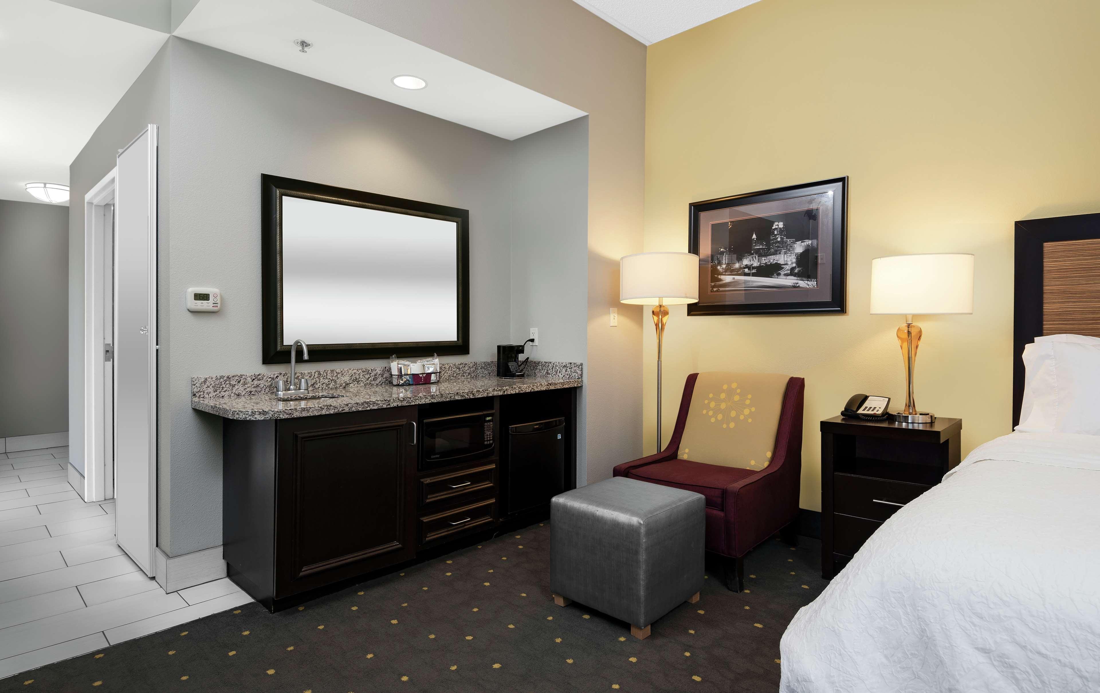 Hampton Inn & Suites - Raleigh Downtown Buitenkant foto