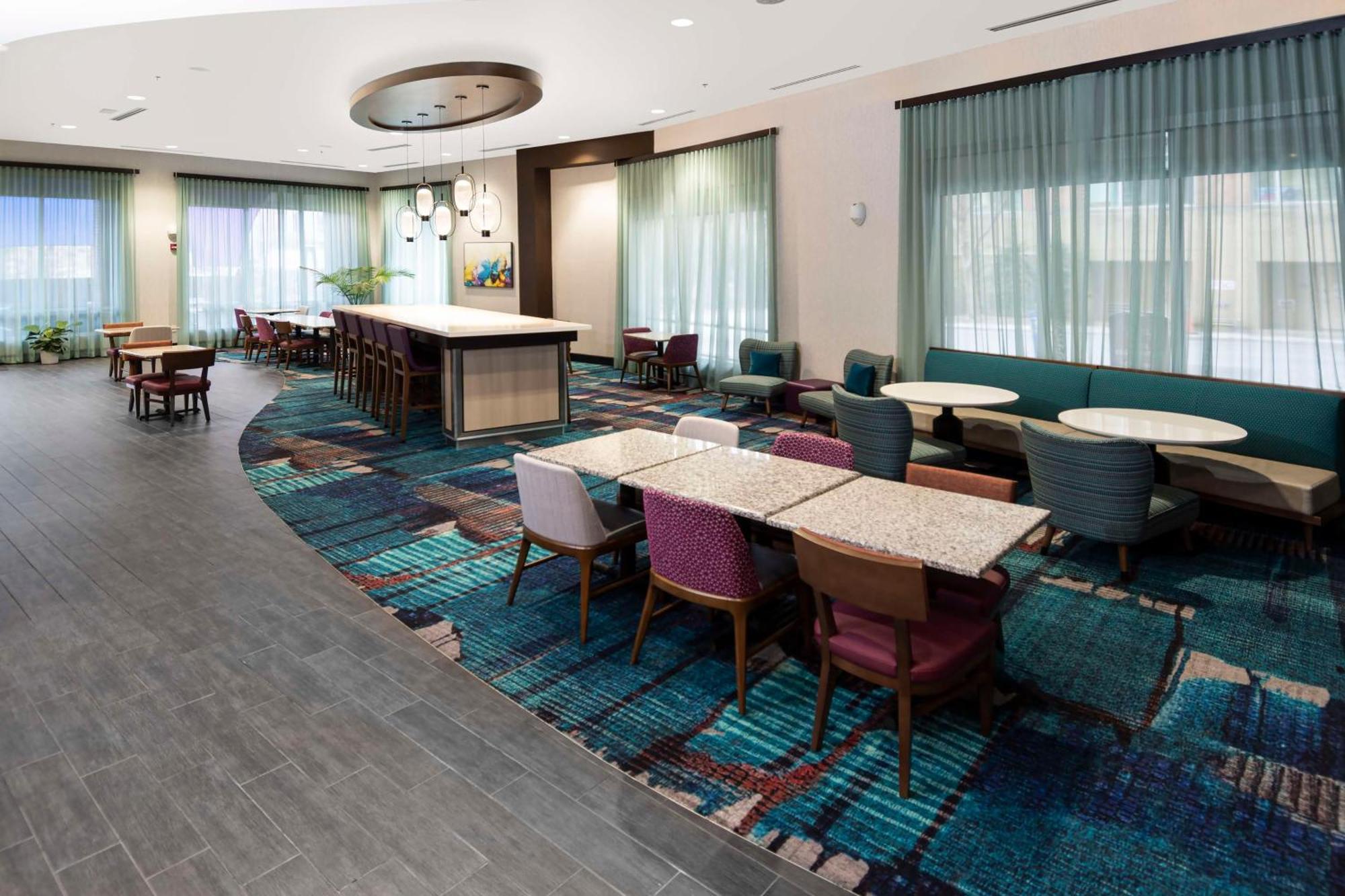 Hampton Inn & Suites - Raleigh Downtown Buitenkant foto