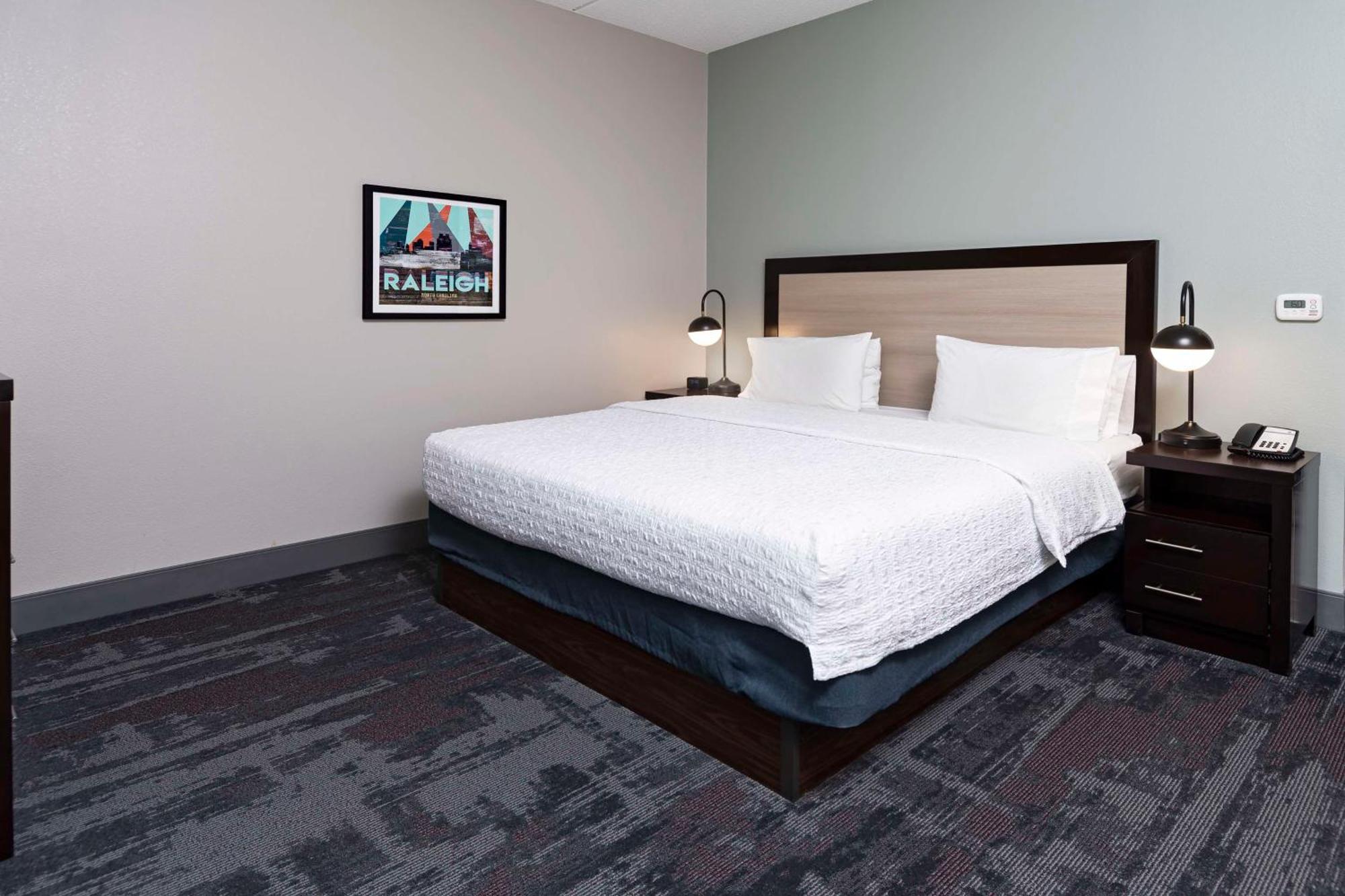 Hampton Inn & Suites - Raleigh Downtown Buitenkant foto